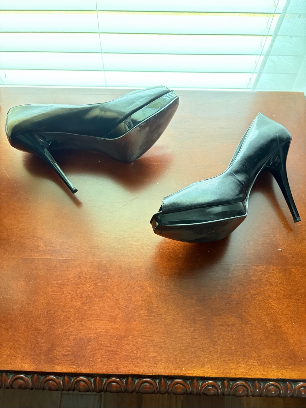 Steve Madden Black Peep-Toe Stiletto Pumps - Picture 3 of 7